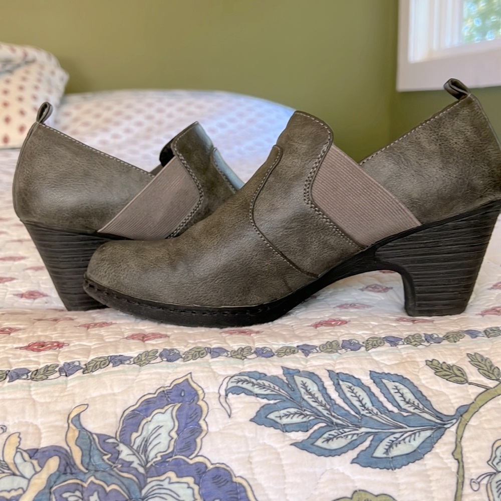 Cute heeled booties